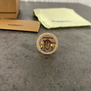 Burberry Logo Diamond Ring